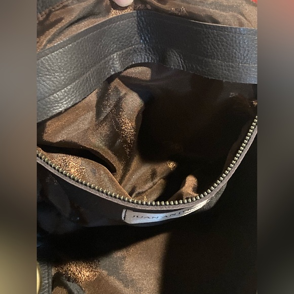 Juan Antonio Large Axis Hide Tote - Picture 2 of 16